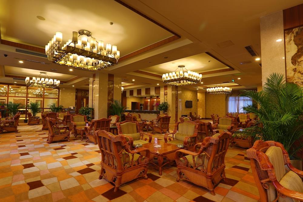 Ramada Chengdu North Hotell Eksteriør bilde